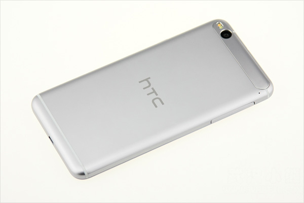 HTC-One-X9-002