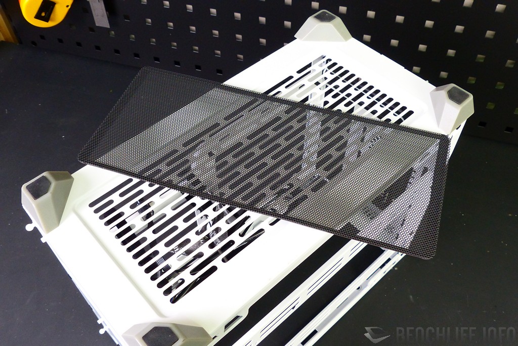 Cooler Master MasterBox NR200P bottom view with magnetic filter