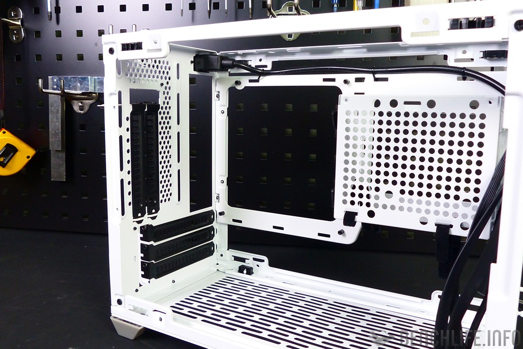 Cooler Master MasterBox NR200P motherboard installation place