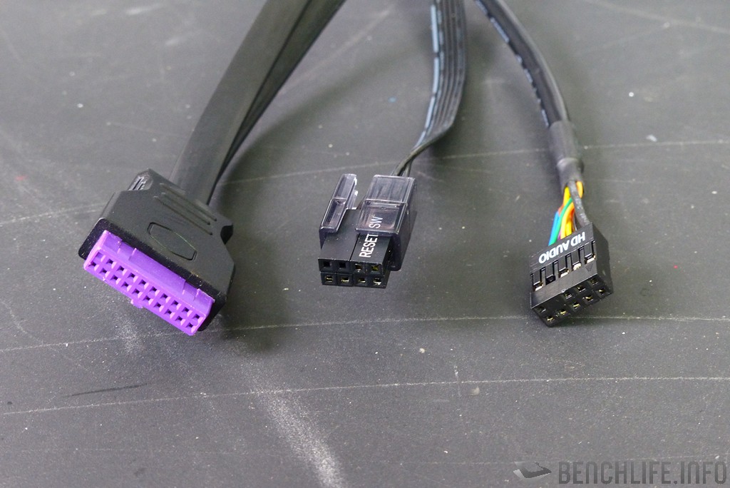 Cooler Master MasterBox NR200P front panel connectors