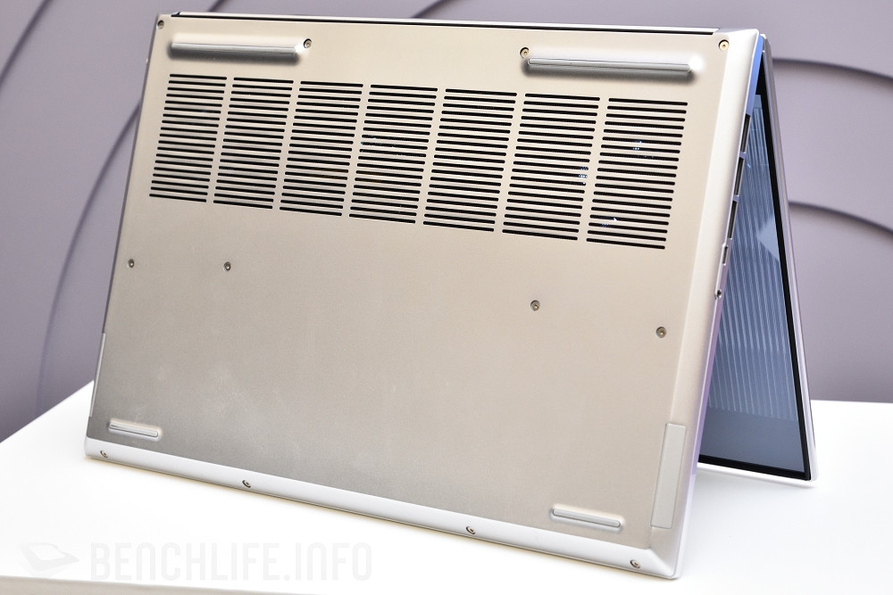 GIGABYTE AERO 15 (1)