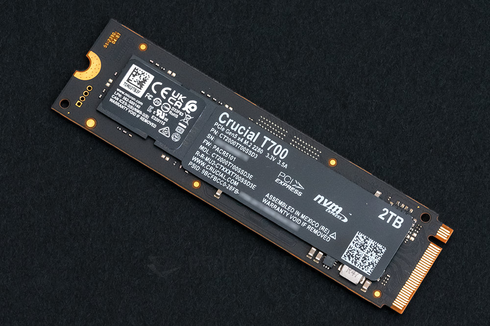 Crucial T700 PCIe 5.0 NVMe SSD (11)