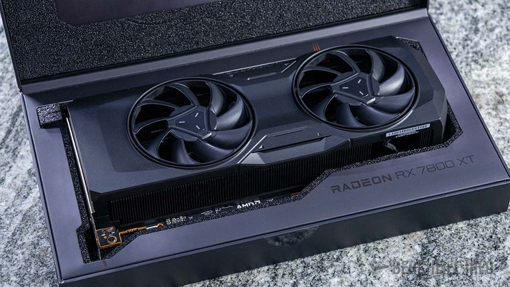 radeon rx 7800 xt mba_3