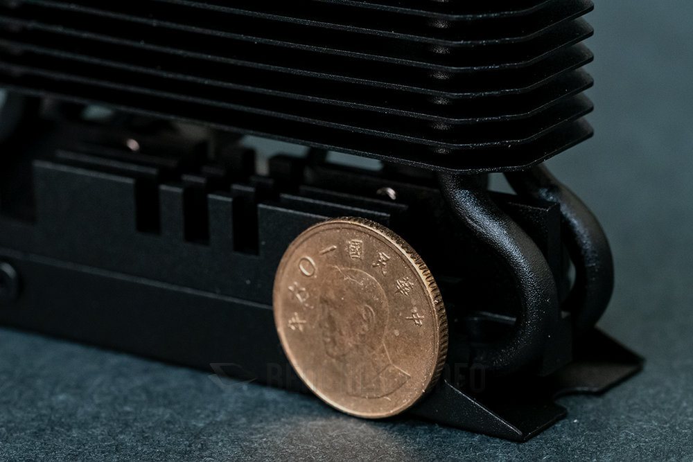 TeamGroup Dark AirFlow I (5)