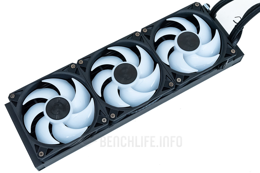 MSI MAG CoreLiquid I360 (5)